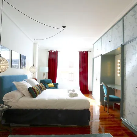 Apartment Cinema